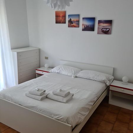 Appartement Riviera Mare & Sport à Vintimille Extérieur photo